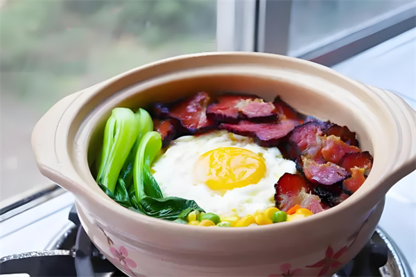 腊伍记煲仔饭加盟