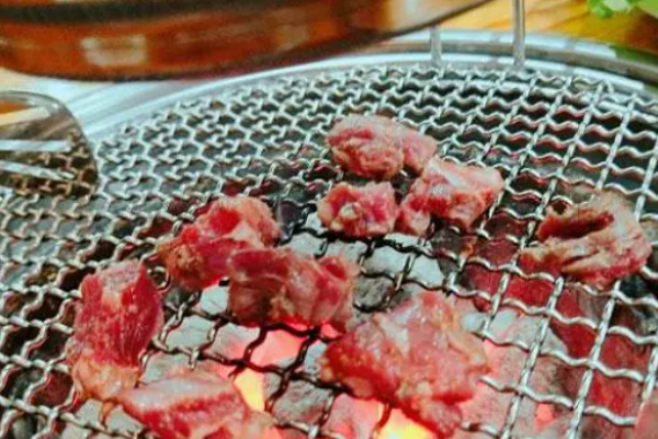 横城炭火烤肉加盟