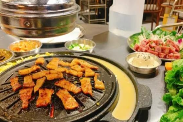 苏牛客烤肉加盟