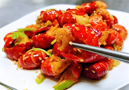 小龙记炒虾尾加盟