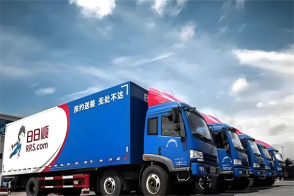 日日顺物流带车