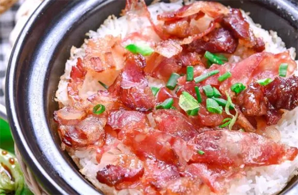 东哥煲仔饭
