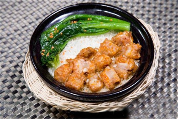 三水煲仔饭加盟
