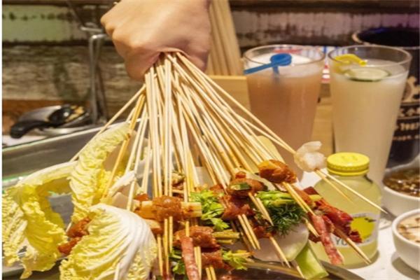 串百馋