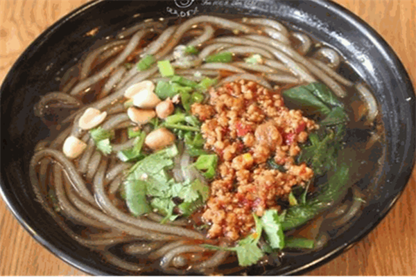 锅底香土豆粉加盟