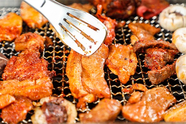 小猪佩奇烤肉
