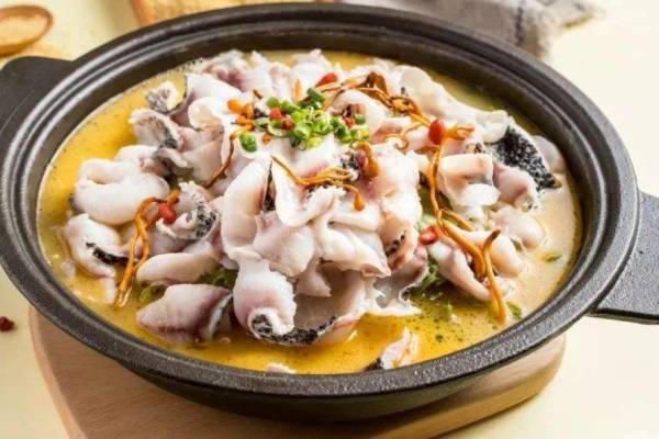 开创街小黑哥酸菜鱼饭
