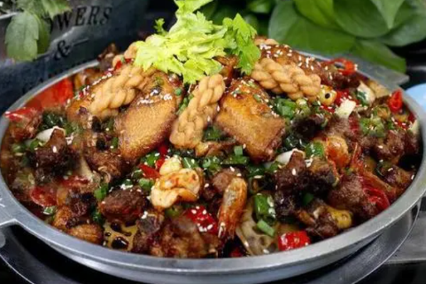 椒研所麻辣干锅