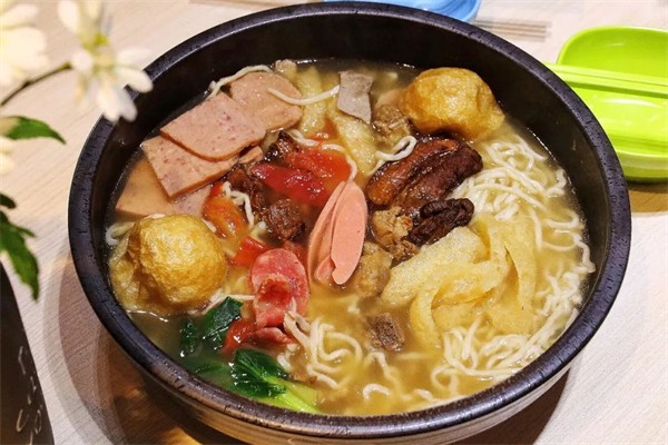 呦小面面馆