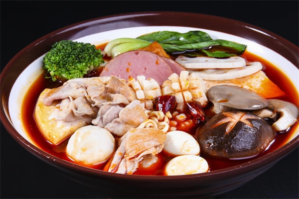 天秤麻辣烫加盟