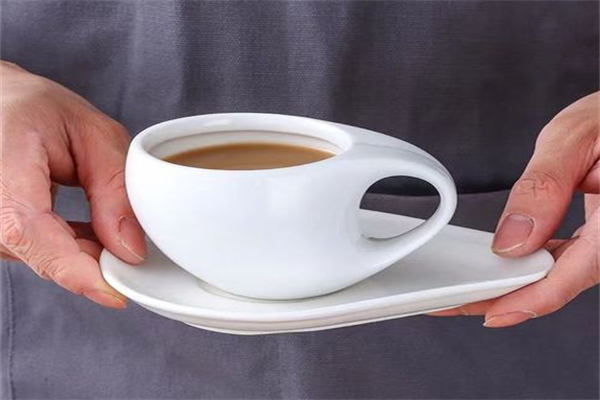 歪咖啡