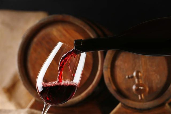 泰发葡萄酒