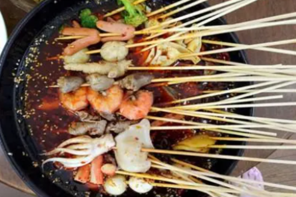 川宝源冷锅串加盟