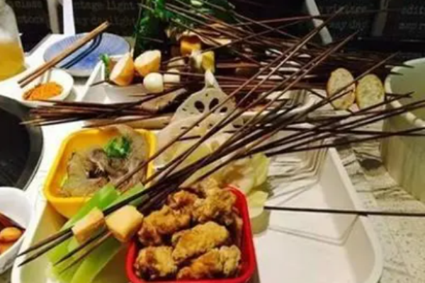 嗨顿串串加盟