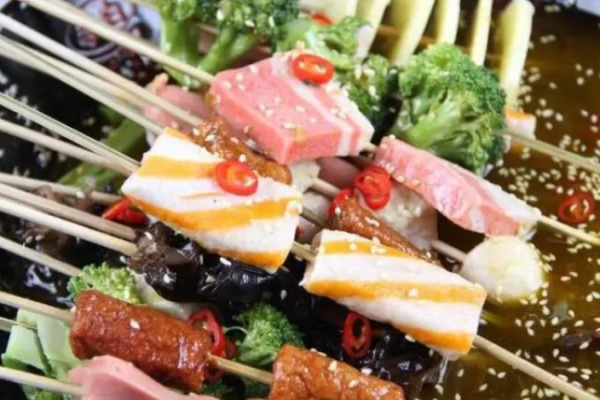 馋点点冷锅串串加盟