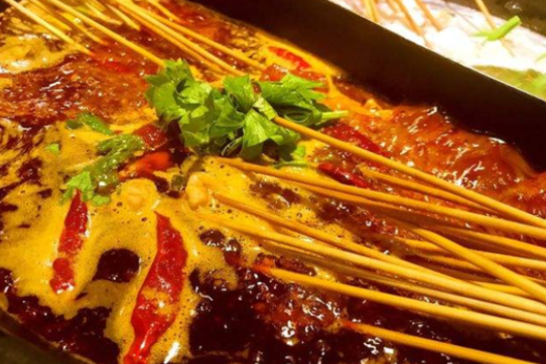 胡乐串串香加盟费多少钱?
