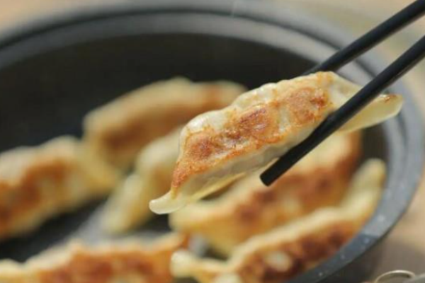 哈小贵锅贴