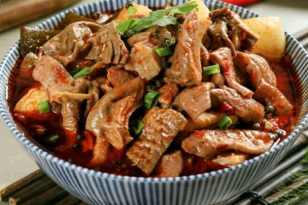 禾味牛杂凉茶铺加盟
