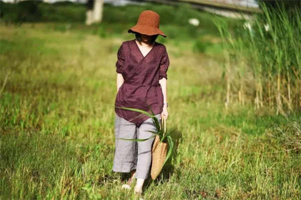 布叶服装
