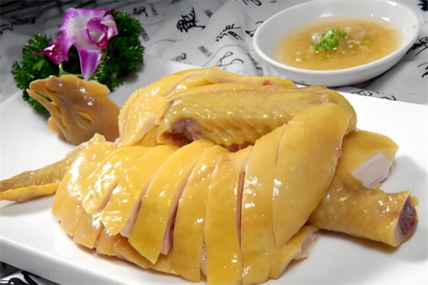 小红三黄鸡