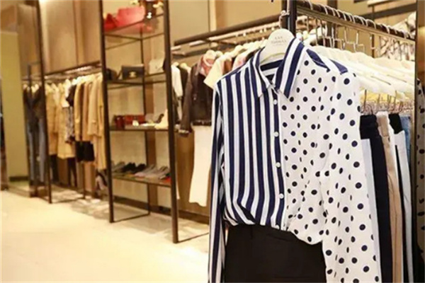 鑫伊奴服装