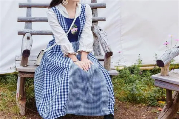 田园故事女装