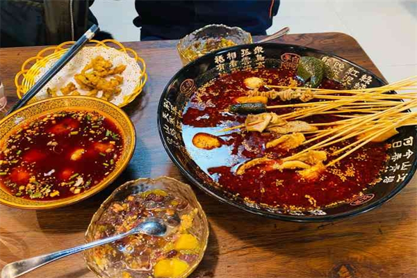 毛根儿串串加盟