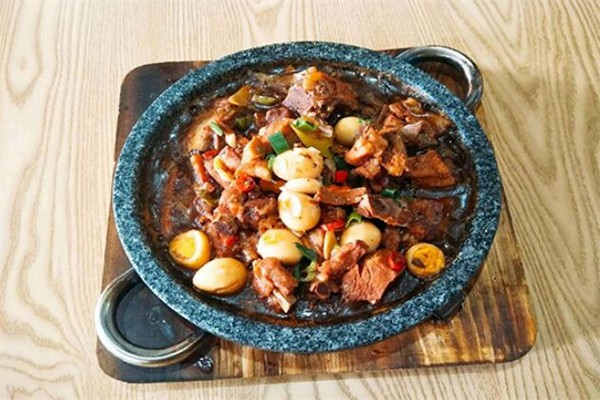 巧蜀娘石锅餐厅