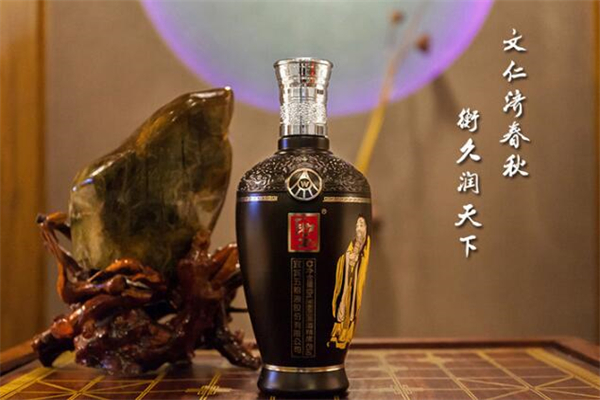五粮液文武圣酒