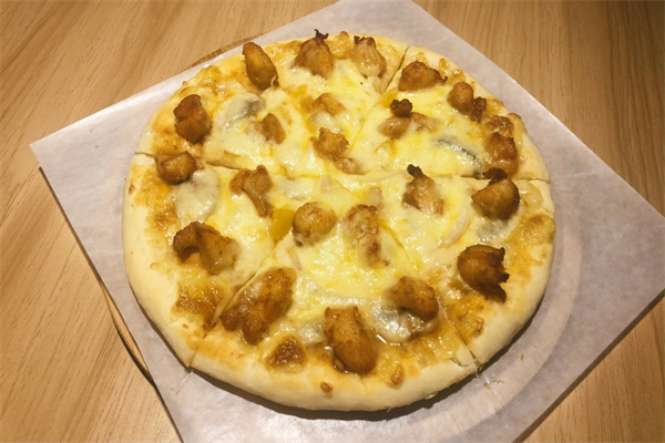 心一披萨店加盟