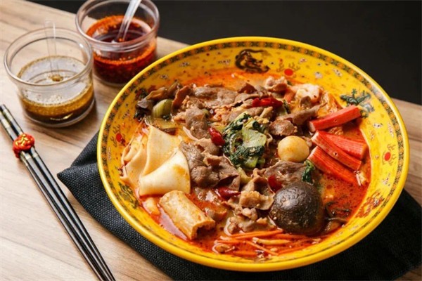 黑脸麻辣烫