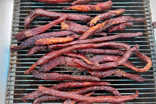多蒙现烤牛肉干