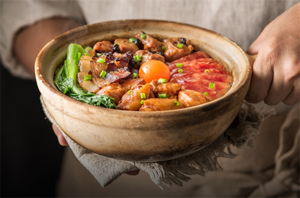 小甜家煲仔饭