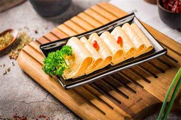 盈运酒家火锅