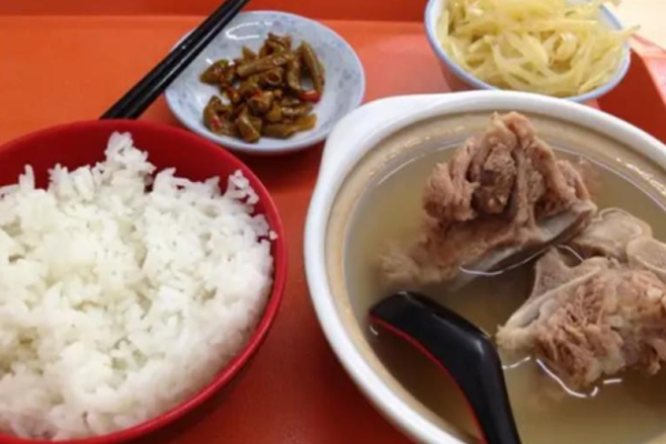 骨校长排骨米饭加盟