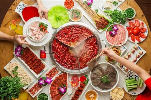 香味湘火锅加盟