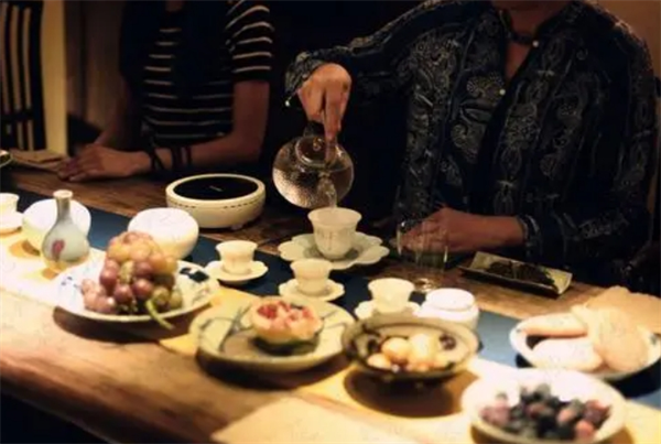 品苑茶馆