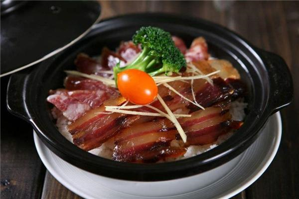 香味佳煲仔饭加盟