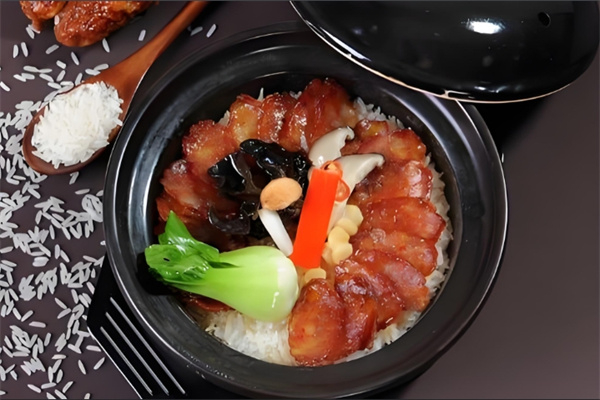 鸿福煲仔饭加盟