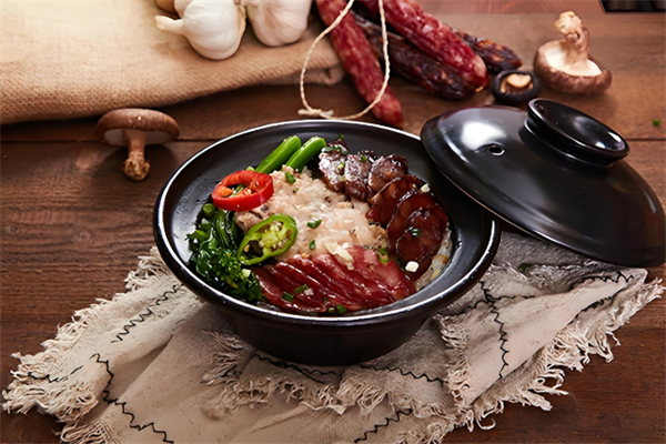 香伯里煲仔饭加盟