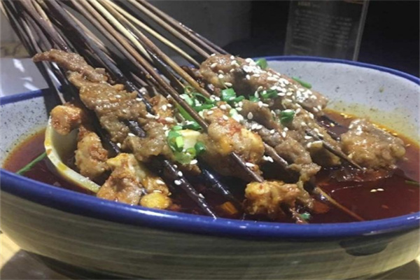 门牙串串