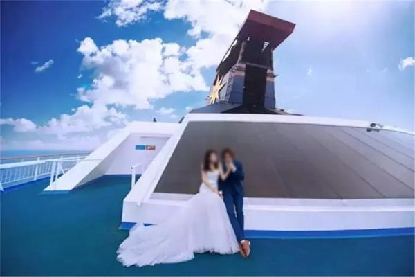 王开婚纱摄影加盟