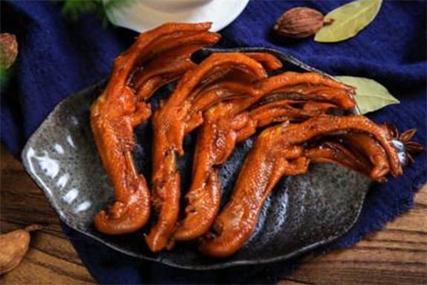 阳春鹅掌