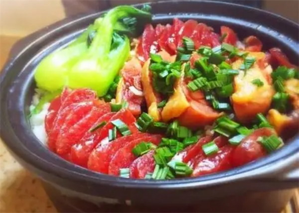 小逗煲煲仔饭