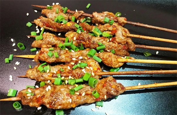 签道烤串小酒馆