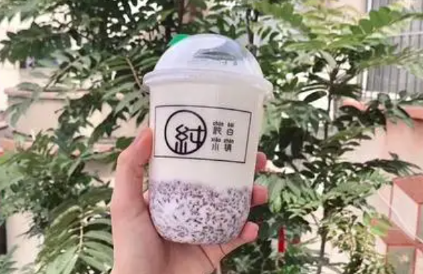 纯白小镇酸奶杯