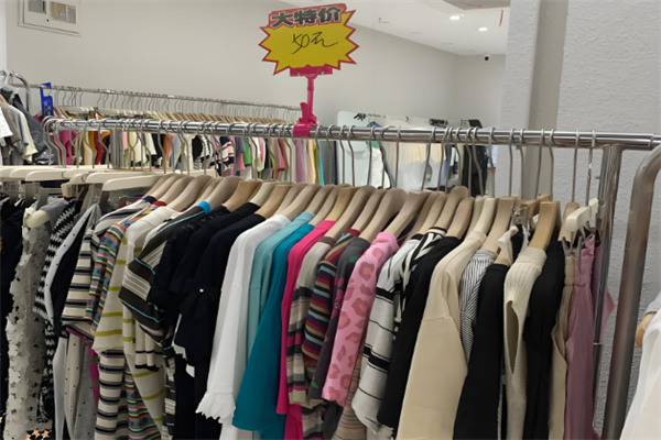 50元服装加盟