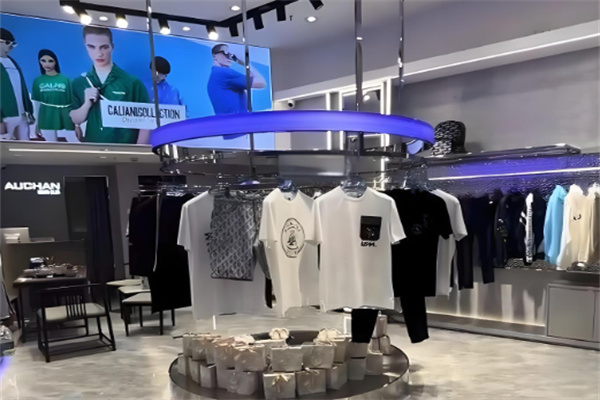 潮牌服装店加盟