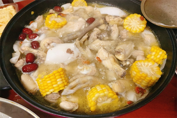 原汤日记椰子鸡汤饭加盟