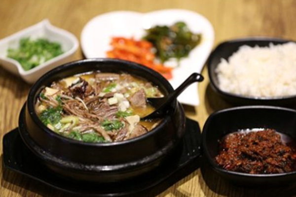 私肴牛肉汤饭